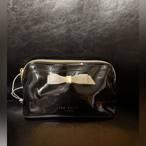 Ted Baker London glossy Black With white Bow Cosmetic Make Up Case